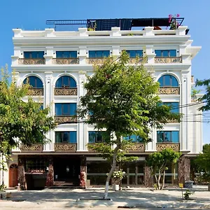 7 Seven Sea Apartment Da Nang